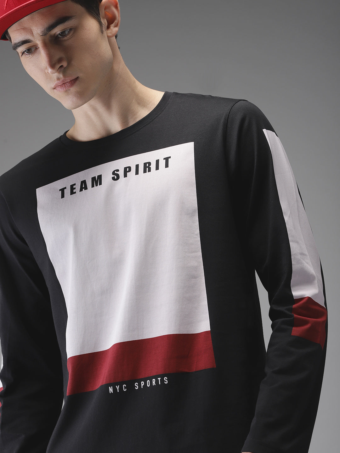 Men Black Printed Round Neck T-shirt