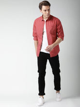 Load image into Gallery viewer, Men Red Slim Fit Solid Casual Shirt
